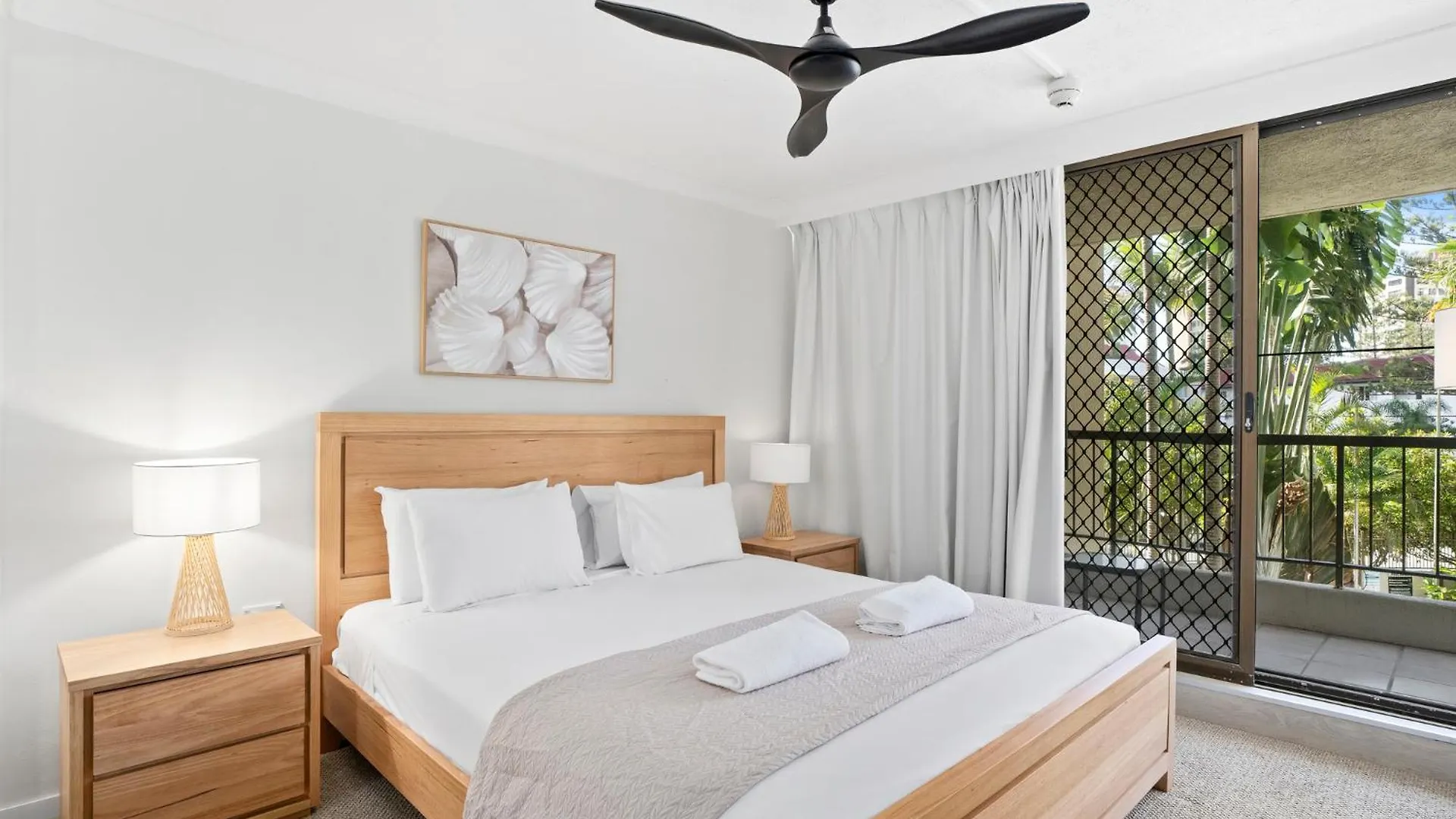Genesis - Private Apartments Gold Coast